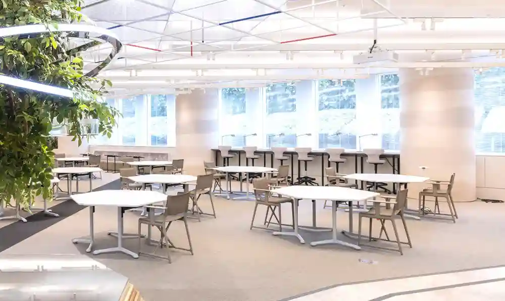 日本橋から宇宙ビジネスを加速する、国内最大級の共創拠点